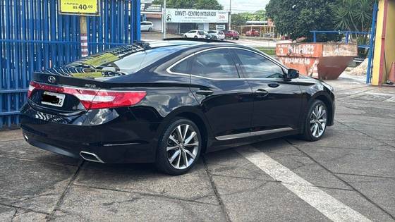 HYUNDAI AZERA 3.0 MPFI GLS V6 24V GASOLINA 4P AUTOMÁTICO